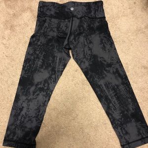 Lululemon Cropped Leggings